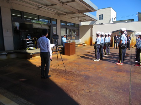 五所川原郵便局における秋の全国交通安全運動出動式参加